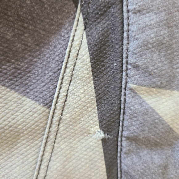 Fox Racing Camo Cargo Shorts Size 32 - Picture 6 of 10